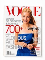 Vintage VOGUE Sept 1999 Gwyneth Paltrow 700+ Pages Like New Unread