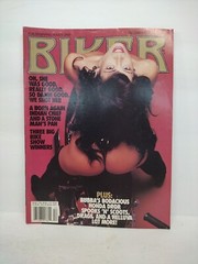 Biker Magazine By Easyriders #107 Dec. 1992 Excellent Condition W- Center Fold