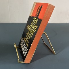 Vintage 1957 The Black Obelisk by Erich Maria Remarque PB Germany in the 1920s