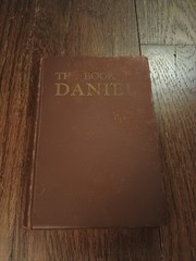 Vtg The Book of Daniel, by Rev. Clarence Larkin. Hardcover, 1947 DAMAGED SPINE