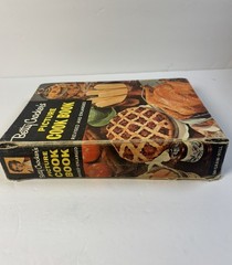 Betty Crocker’s Picture 5-Ring BINDER Cook Book Revised & Enlarged 1956 USA