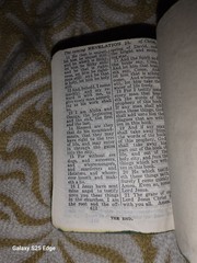 1918 Pocket New Testament Bible 612 Pages 2 1/2″ x 3 7/8″