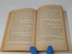 Snow Treasure The Rescue of Hidden Gold by Marie McSwigan 1958 TAB TX152 PB Book