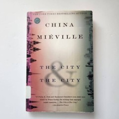 China Miéville “The City & The City” Paperback Book