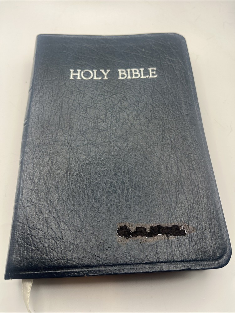 Thomas Nelson 1972 King James Red Letter Bible 1485 Blue Genuine Bonded Leather