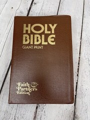 Holy Bible KJV Giant Print The Old Time Gospel Hour Red Letter 1976 Maps VGC