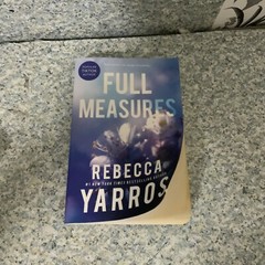 ☀️ Full Measures (Flight Glory, 1) – Paperback By Yarros Rebecca Distress Cover