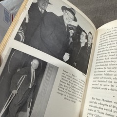 PROFILES IN COURAGE by SENATOR John F Kennedy; VINTAGE 1st Early Edition 1956