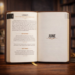 One Minute With God for Men – 365 Daily Devotions | Brown Leather | Free Ship