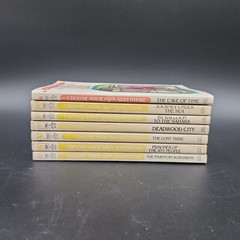 7 Vintage 80’s Choose Your Own Adventure Paperback Book #1, 2, 3, 8, 23, 25, 26