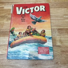 The Victor Book for Boys 1975 D.C. Thomson Illustrated War Stories