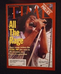 1993 October 24th TIME Magazine All The Rage Eddie Vedder Pearl Jam Grunge