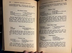 1935 THE RUMFORD COMPLETE COOK BOOK ~ HC ~ 236 Pages ~ Vintage Collectible