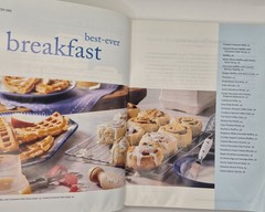 Vintage Betty Crocker’s Bisquick Cookbook, First Edition, Paperback, 302 Pages
