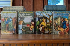Lot of 32 Vintage 1930-1961 Nancy Drew Mystery Detective Books, Cloth Bound HC