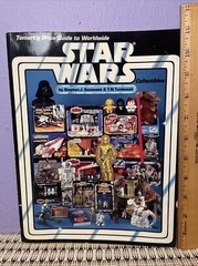 Tomart’s Price Guide to Worldwide Star Wars Collectibles 1994 Book 1st Printing