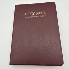 Zondervan Red Letter Edition Holy Bible NIV 1982 New International Version