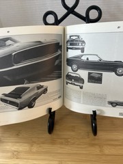 Classic Muscle Cars Muscle Car Mania An Advertising Collection 1964-74 172 Pages