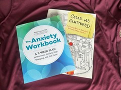 2 Unused PBs: The Anxiety Workbook: A 7-Week Plan … by Cuncic + Color me book