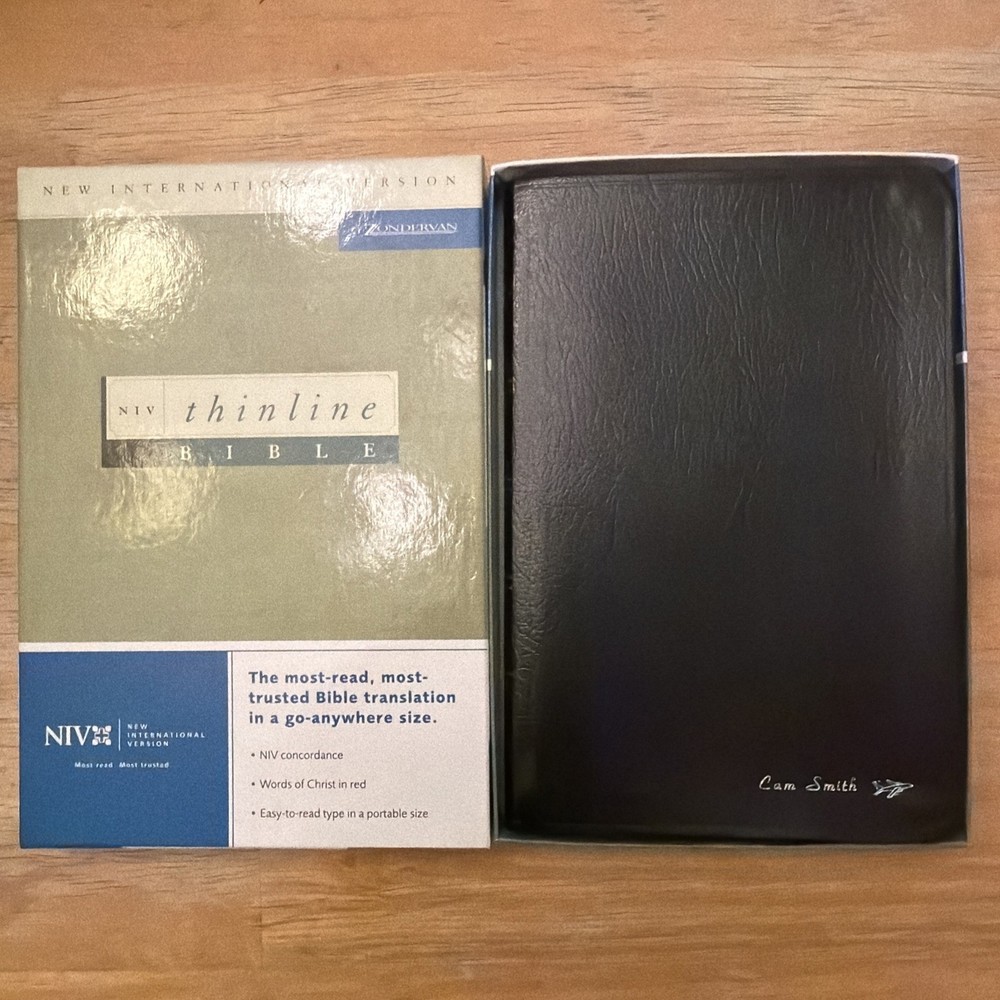 NIV Thinline Bible 1996 Black Bonded Leather Text 1984 Like New, Name On Cover