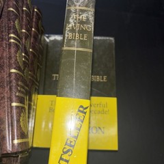 The Living Bible by Kenneth N. Taylor 67th Big Printing Green Cloth. NEW
