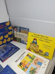 Children’s Scholastic Picture Books Kids Paperback Storybook Storytime Lot of 12