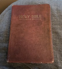 Holy Bible KJV Red Letter Edition Giant Print Nelson Leather 1976 USA