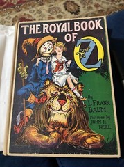 The Royal Book Of Oz (#42)