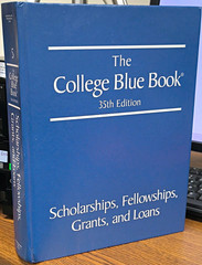 Gale Group The College Blue Book 35th Ed HC 2008 Scholarships & Grants Like New
