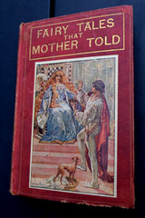 FAIRY TALES THAT MOTHER TOLD-HC-1915-THOMAS NELSON AND SONS Illustrated
