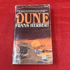 DUNE – Frank Herbert – Vintage 1983 Paperback Book Sci-FI Classic GOOD