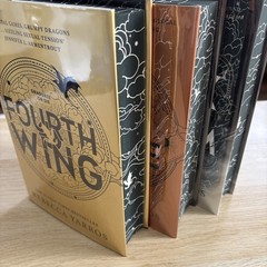 Waterstones Fourth Wing Iron Flame & Onyx Storm Rebecca Yarros