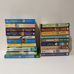 Lot of 19 Cozy Murder Mystery PB Books Needlecraft Bakery Cat Library Sookie…