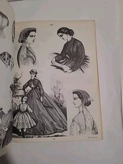 Vintage, The Wonderful World of Ladies Fashion 1971 Joseph J Schroeder, Jr Book