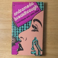 Andromeda Breakthrough Fred Hoyle John Elliot PB Perennial Library 1979 1st