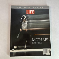 Michael Jackson- Michael 1958-2009 Life Commemorative 80 pages Book