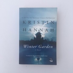 Winter Garden : A Novel by Kristin Hannah (2011, Trade Paperback)