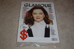 MELISSA MCCARTHY * MONEY ISSUE May 2018 GLAMOUR MAGAZINE NEW * PARTIALLY SEALED
