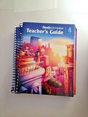 ReadyGen Grade 4 Teacher/Student Lot – Units 1-4 TEs, 4 Journals, Handbooks