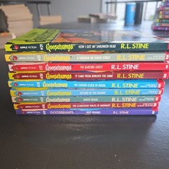 Goosebumps R.L. Stine Book Lot of 9 Original Series Scholastic Apple Fiction 90s