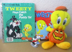 Vintage Looney Tunes Sylvester & Tweety 2 HC Books Plush & PVC Figures