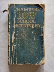 Chambers New School Dictionary Paperback Book E M Kirkpatrick 1982 Reprint