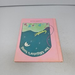 The Alligator’s Song: 1981 Parents Magazine Press Hardcover by Robert Tallon