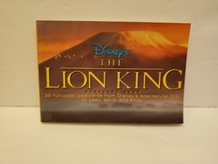 The Lion King : A Postcard Book by Disney Book Group Staff and Walt Disney’s…
