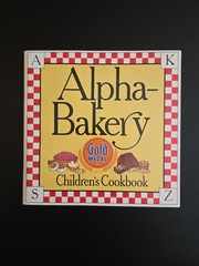 Alpha-Bakery Children’s Cookbook Gold Medal 1997 ABCs Recipes Vintage