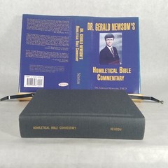 Homiletical Bible Commentary – Hardcover by Gerald Newsom – AUTOGRAPHED