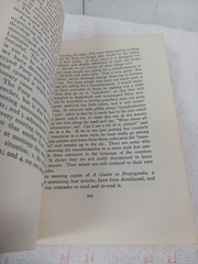 Mao Tse-Tung on Literature and Art 1967 Foreign Languages Press Peking FLP China