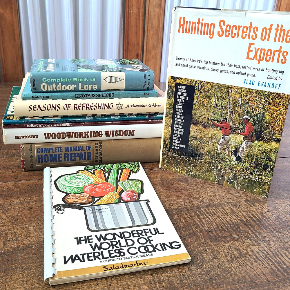 9 Book Lot Homesteading Off Grid Survival Hunting Repair Woodworking Prepper