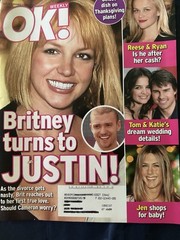 OK Weekly Magazine Britney Spears November 27, 2006 Issue Free Shipping
