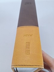 Zondervan NIV Large Print Holy Bible Leather Soft Chocolate Amber Lay Flat